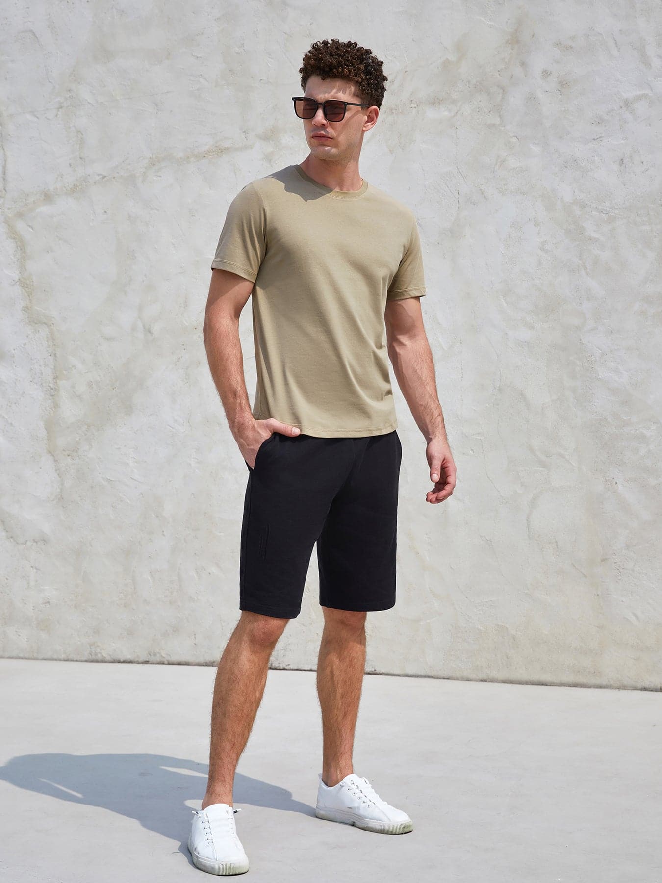 StayCool 2.0 Curve-Hem T-Shirt: Slim-Fit 