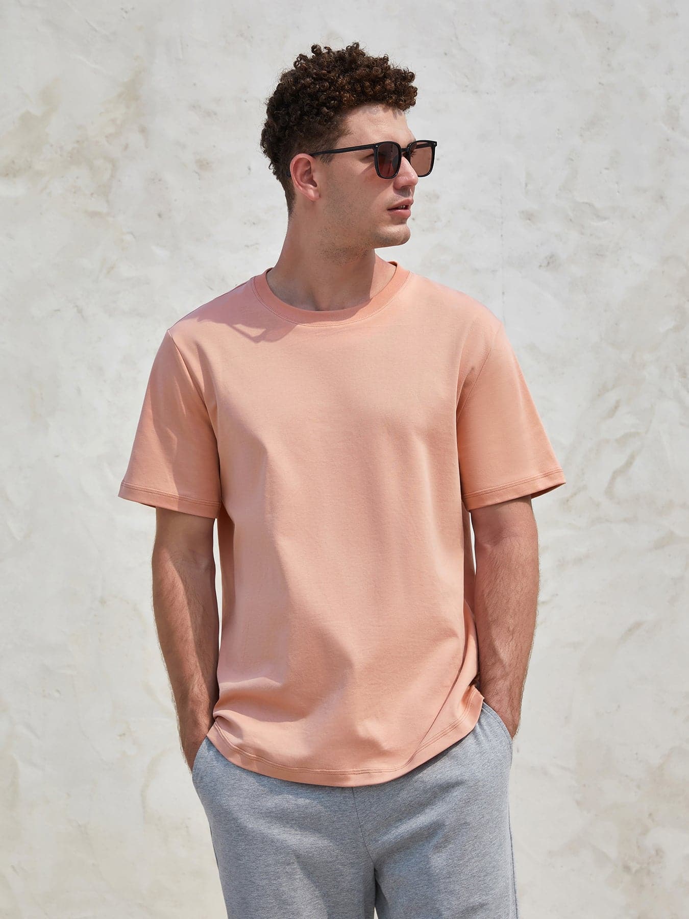 CloudWear Curve-Hem T-Shirt: Klassische Passform